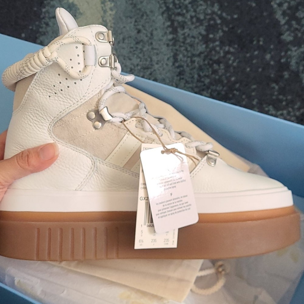 IVY PARK x Adidas ICY PARK Sleek Boot (NWT/NIB)